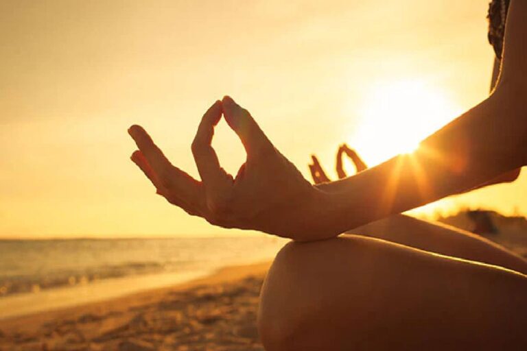 Healing Hearts and Setting Intentions_ Navigating Grief with Purpose