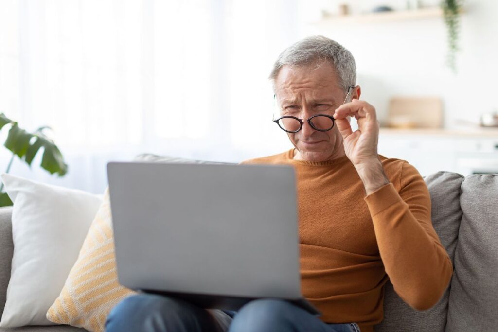 How Age-Related Near-Vision Loss Works and the Role of Eye Drops  